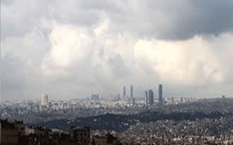 الحرارة أقل من المعدل بـ 3