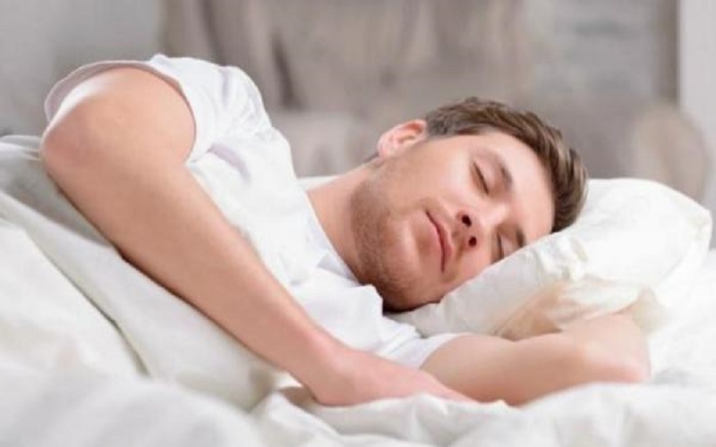 دراسة: مدة النوم مهمة لطول العمر