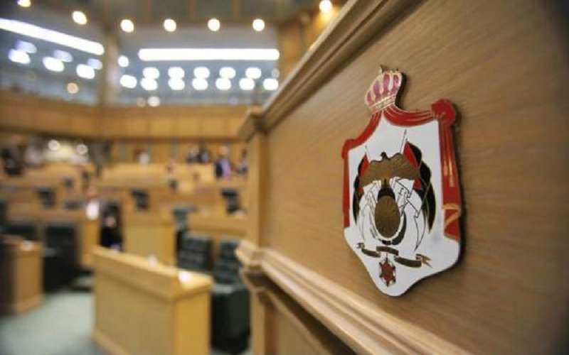 30 نائبا جديدا يعكفون على اطلاق
