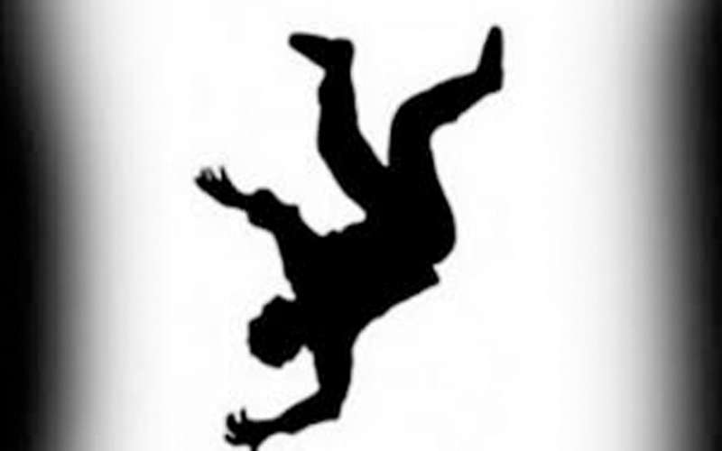 وفاة طفل سقط عن سور بالكرك