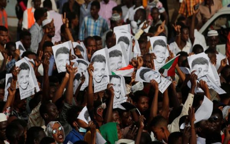 السودان .. النيابة العامة تقرر نبش