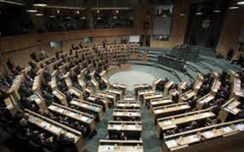 إرادة ملكية بدعوة مجلس الأمة إلى