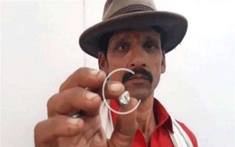 عثر على ألماسة بأرض مستأجرة بأقل