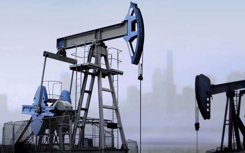 لقاح كورونا يتسبب بارتفاع أسعار النفط