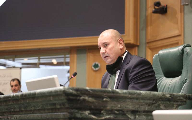 العودات رئيسا لمجلس النواب بفارق 58