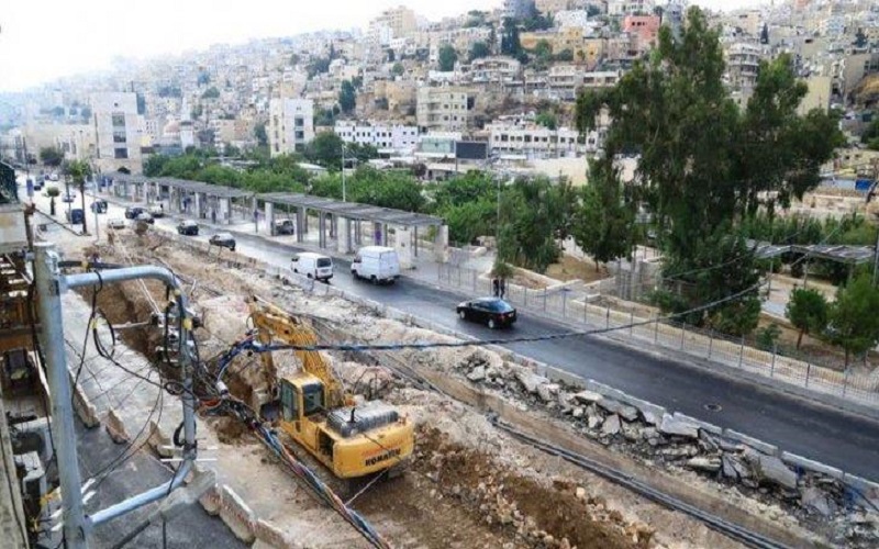 اكتشاف بقايا أثرية في حفريات وسط