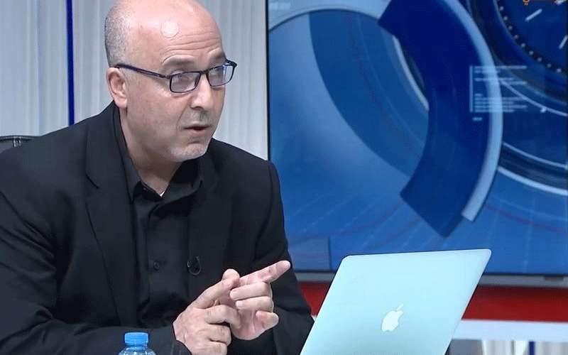 الهياجنة يتعهد بأخذ لقاح كورونا امام