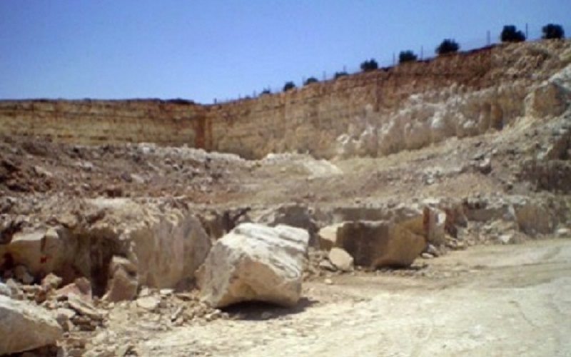 عجلون: اغلاق 8 مقالع حجرية مخالفة