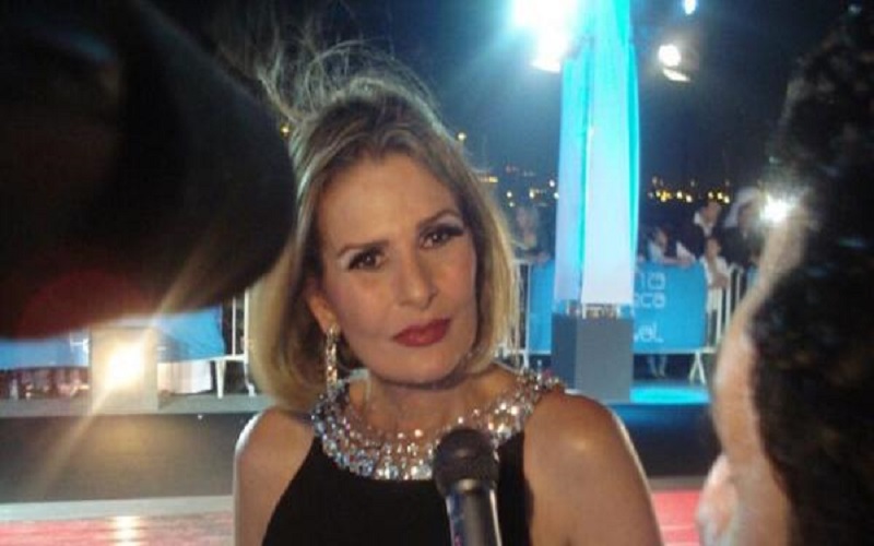 الفنانة المصرية يسرا تصاب بفيروس كورونا