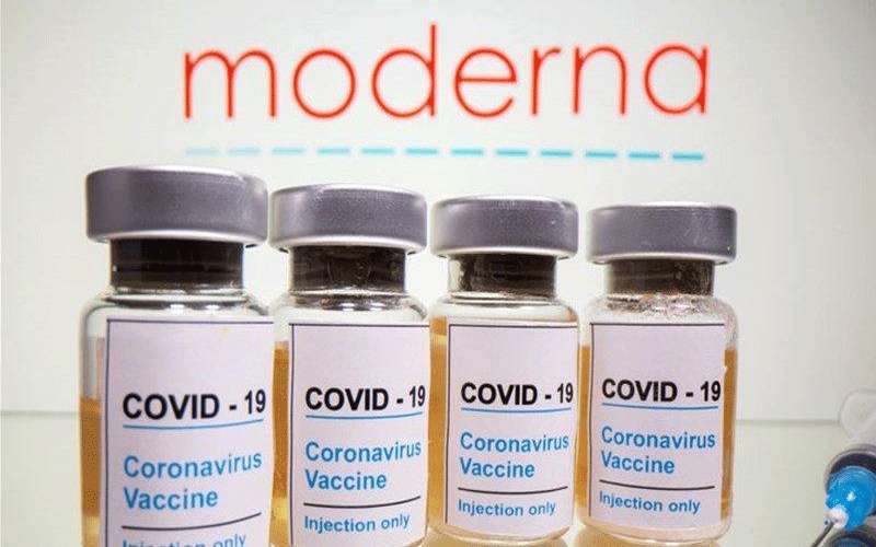 إصابة طبيب بحساسية شديدة بعد تلقيه