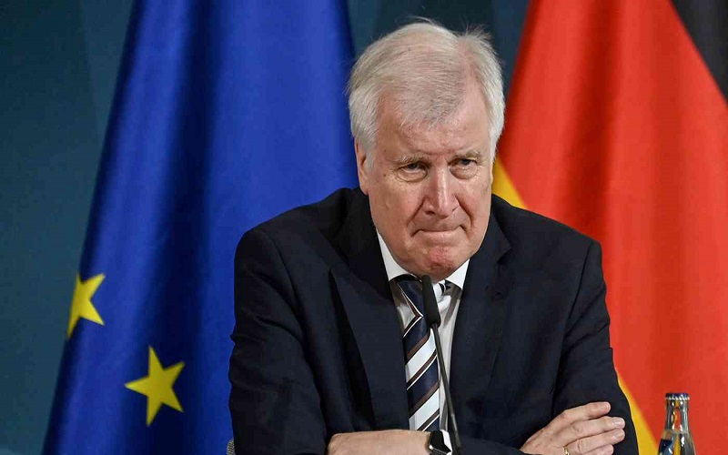 وزير الداخلية الألماني: لن يتم منح