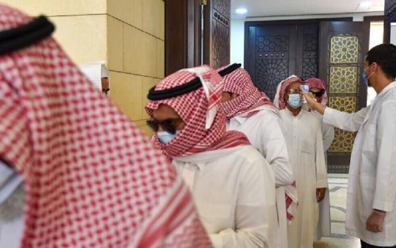 الصحة السعودية: التقيد بالاحترازات يقينا من