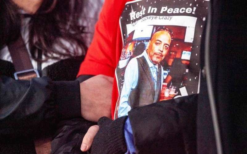 فصل شرطي أميركي بعد قتله رجلا