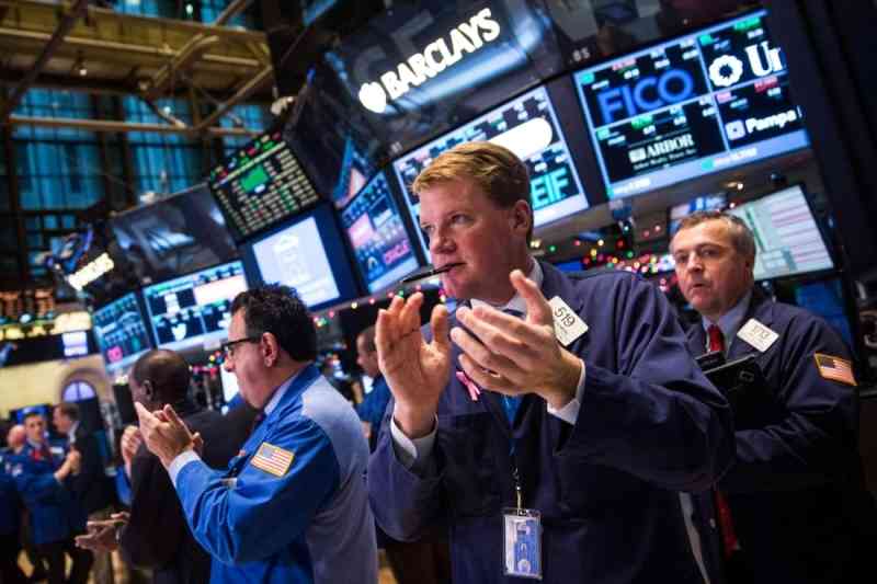 الأسواق العالمية تبتهج بحزمة التحفيز الأمريكية