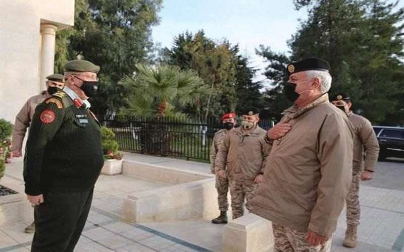 الوهادنة يباشر عمله في الخدمات الطبية