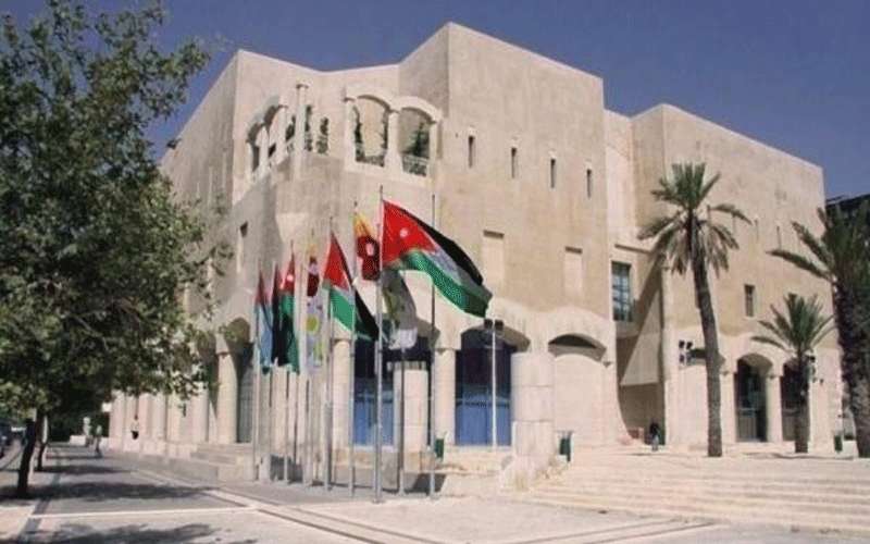 أمانة عمان تشتري باصات صديقة للبيئة