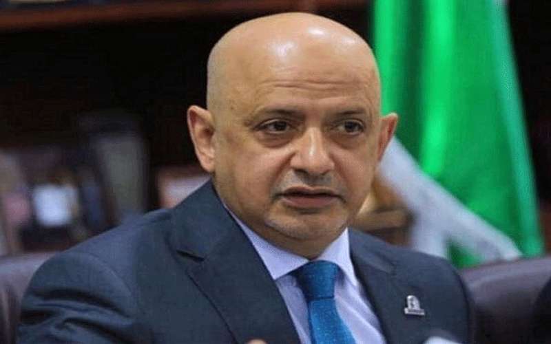 الحاج توفيق يطالب بإلغاء حظر الجمعة