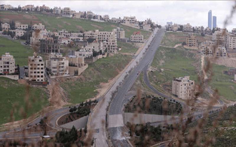 حمادة يطالب بفتح القطاعات المغلقة وإلغاء