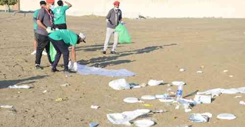 سلطنة عمان تحظر استخدام أكياس التسوق