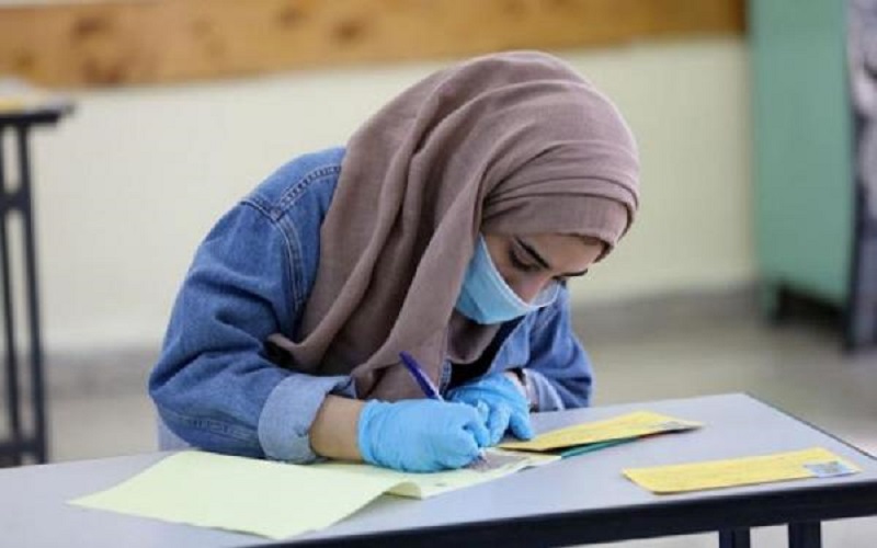 بدء تصحيح امتحانات تكميلية التوجيهي الأحد