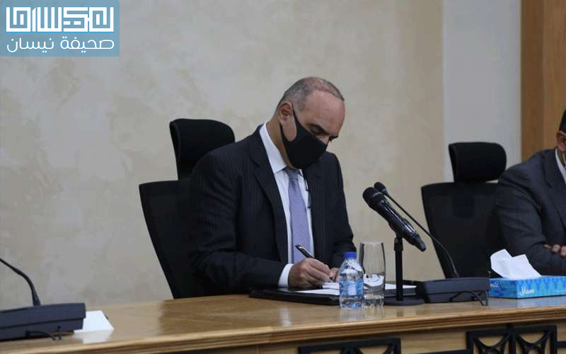 الخصاونة: حوصرنا اقتصاديا بسبب مواقفنا