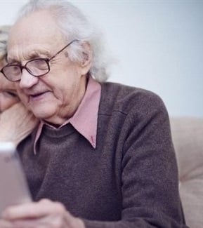 الصين توفر دورات تكنولوجيا لكبار السن