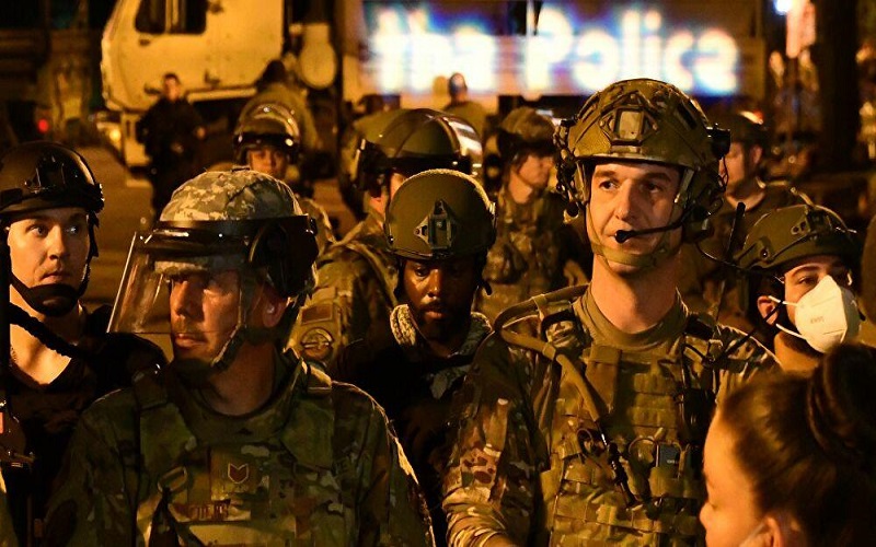 الدفع بالحرس الوطني في فرجينيا إلى