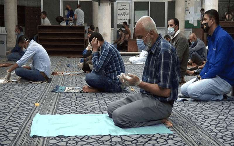 صلاة الجمعة من 11.30 وحتى 12.30