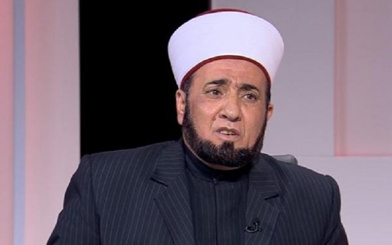 الشيخ الربابعة يدعو لفرض الزكاة في