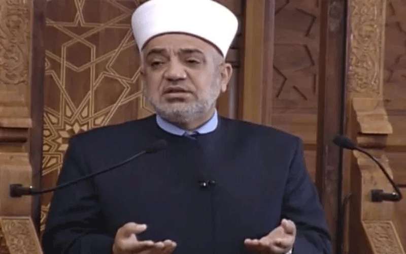 الخلايلة يدعو الى التوبة والاستغفار ورد