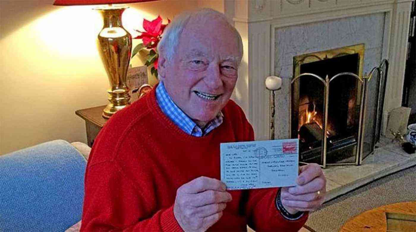 سبعيني يتلقى بريدا أرسل إليه في