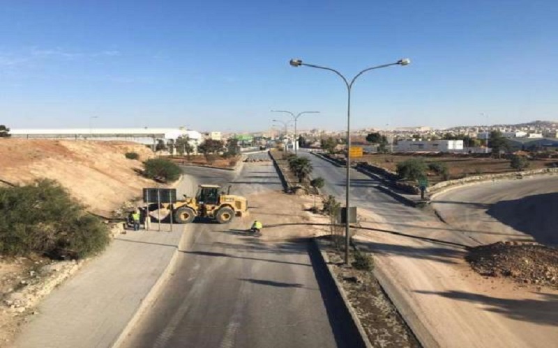 الأشغال تبدأ بهدم جسر ماركا