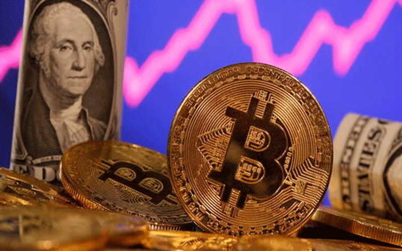 سعر البتكوين يهبط نحو 7%