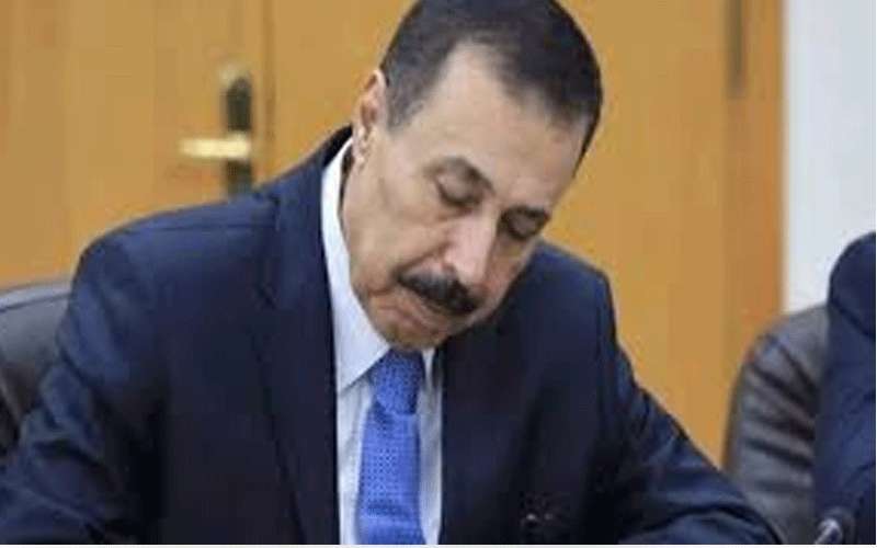 النعيمي يرفض حسم موعد العودة للمدارس