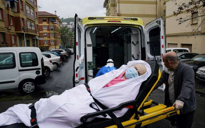 مسؤول بريطاني: الأسابيع المقبلة ستكون الأسوأ