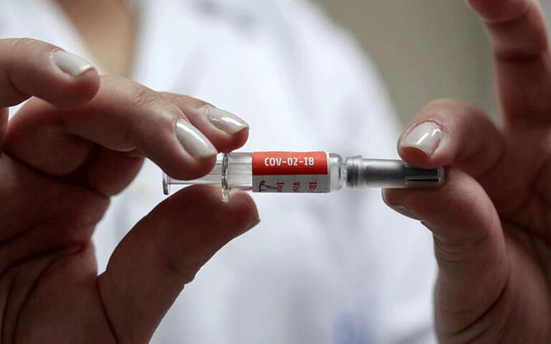 أندونيسيا تعتمد اللقاح الصيني كورونا فاك