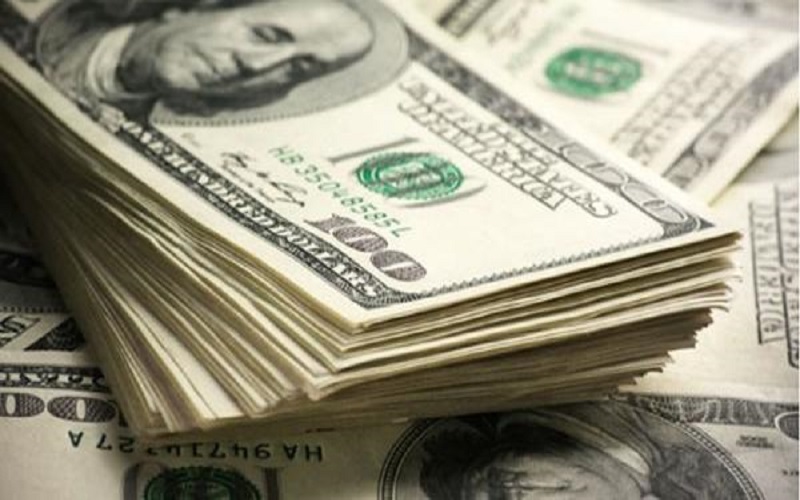تراجع الدولار الأميركي لأدنى مستوى في