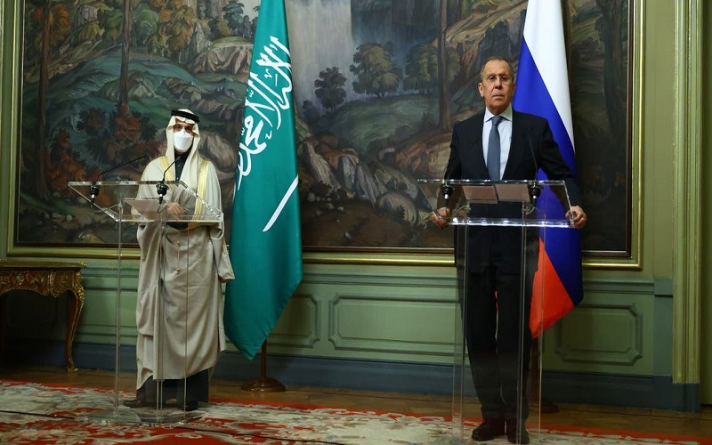 وزير الخارجية السعودي: إيران تنشر الخراب
