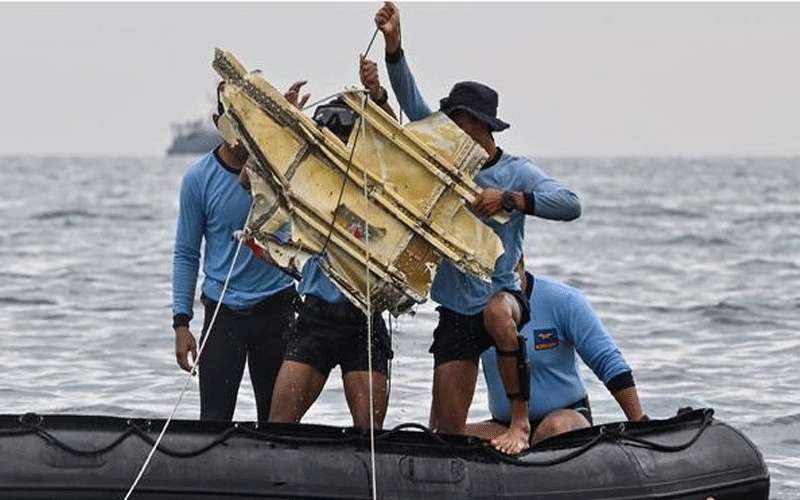 بيانات الصندوق الأسود تزيد غموض الطائرة