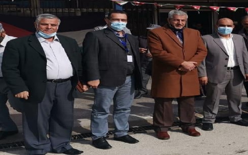 مدير مستشفى معاذ بن جبل يشيد