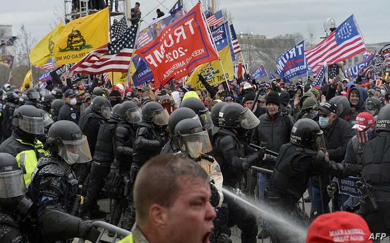 أكثر من 12 جماعة متطرفة شاركت