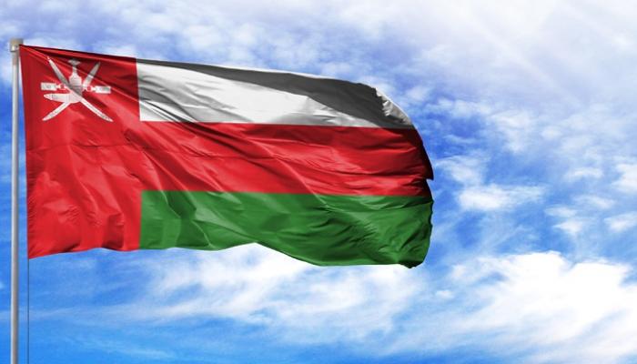 سلطنة عمان تغلق المنافذ البرية لمدة