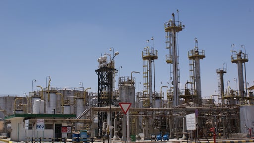 ماذا يعني اغلاق مصفاة البترول الأردنية؟
