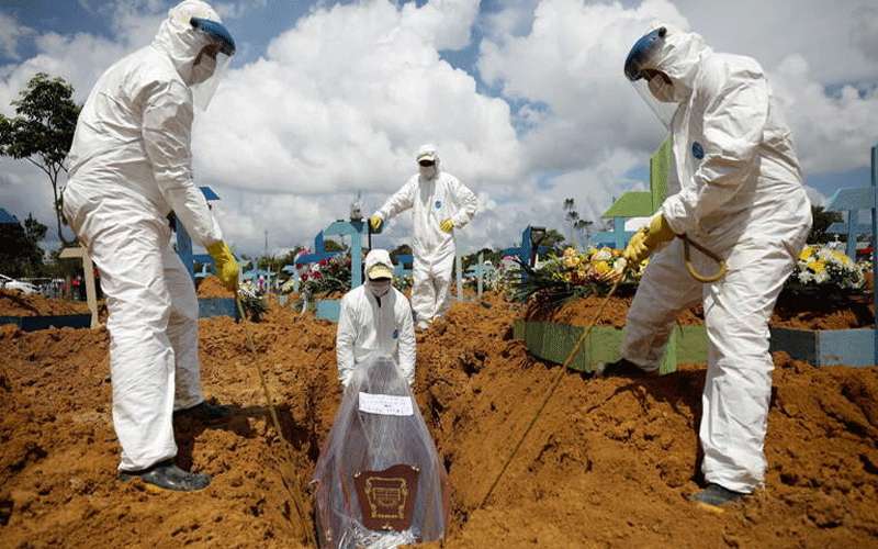 اميركا : وفيات كورونا تتجاوز قتلى