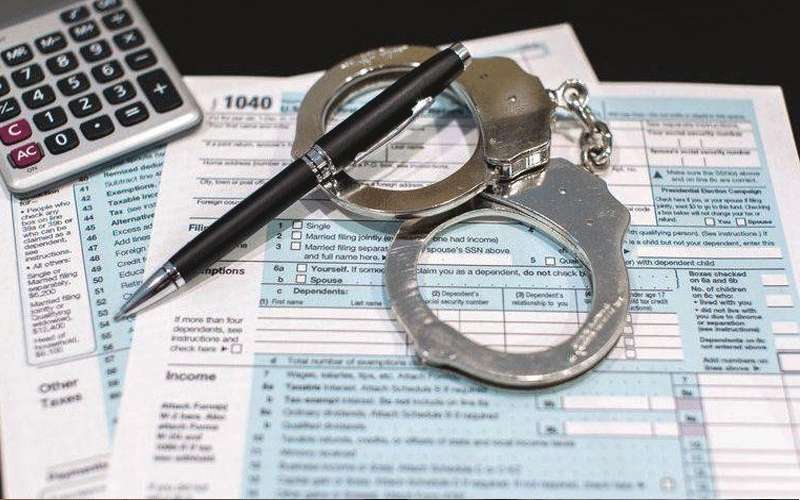 مكافحة الفساد ضبطت تهرب بـ 35