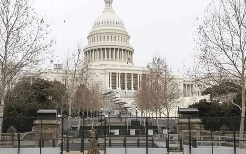 شرطة الكابيتول تطالب بتسييج الكونغرس
