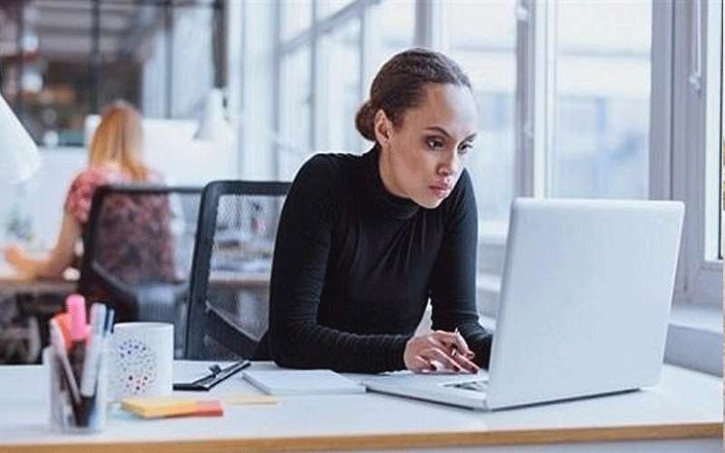 شركات تضع قواعد لباس خلال العمل