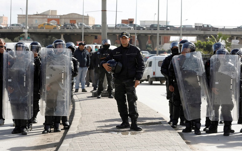تظاهرة ضد القمع البوليسي في تونس