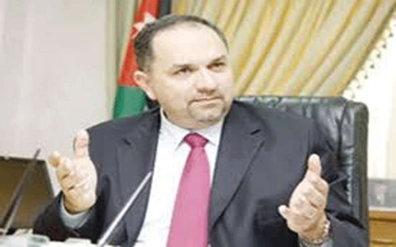 التلهوني يعلن الصحف الأوسع انتشارا