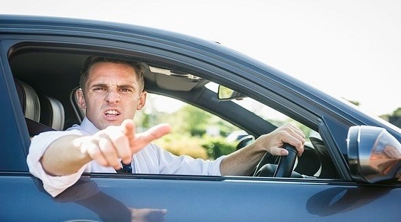 الرجال ذوو الإحساس الهش بالذكورة أكثر